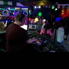 DJ T