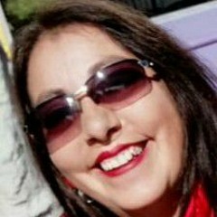 MÓNICA IZURIETA