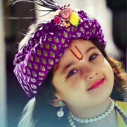 Shyama_aan_baso_vrindavan_mein_Ringtone___%5B_Download_Link_%F0%9F%91%87_%5D(256k).mp3
