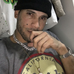 Douglas Öliveira 25