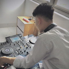 DJ Quý Kenny