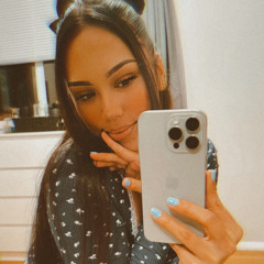ashley.