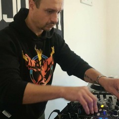 DJ NIN'OX
