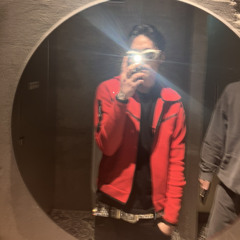 Travolt (트래볼트)