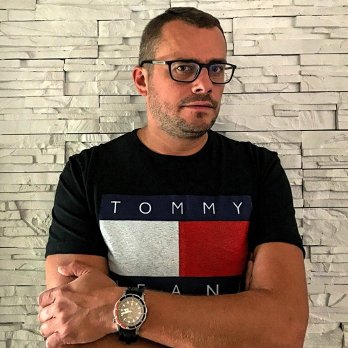 Michał Lazar’s avatar