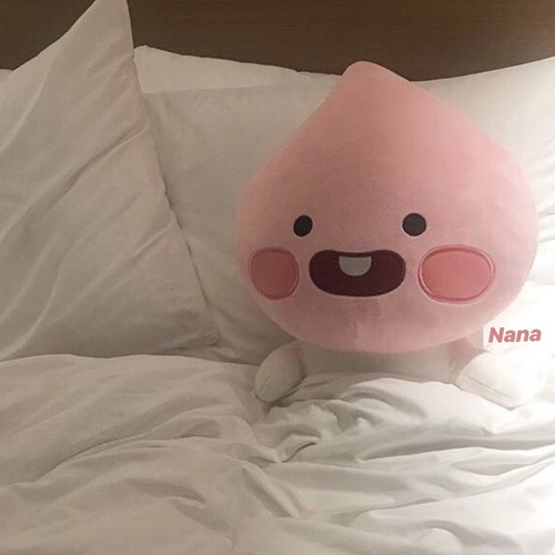 Nana — artist photo