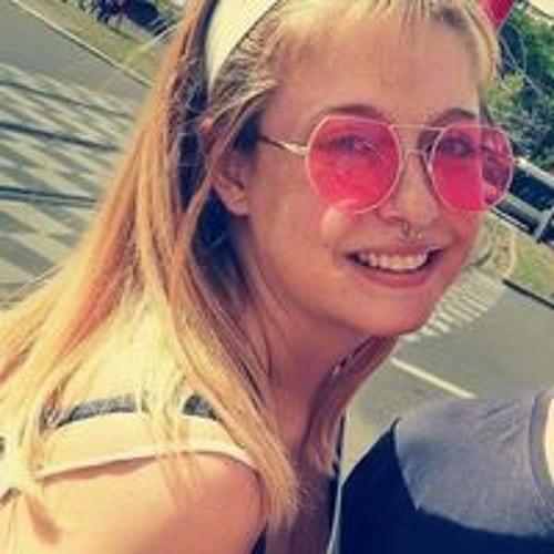 Laurine Vb’s avatar