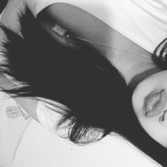 S A R A N D A💸