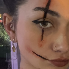 tania riide 🫧🌈