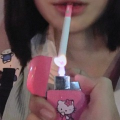 HELLO KITTY IS WWWWWW