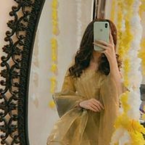 Iqraa Khan’s avatar