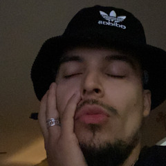 @GuapsWorld