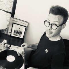 santini dj