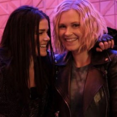 evie<33