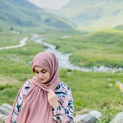 Niloufar Lily Hassanzadeh