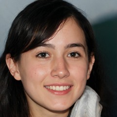Lisa Camino