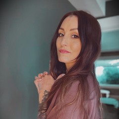 Navae Lukas Presents: