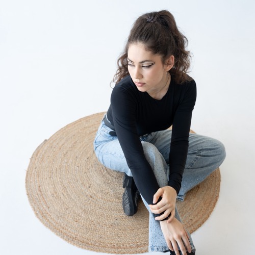 Melina Blanco artist photo