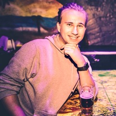 Elias Povlsen