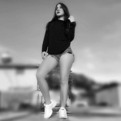 Julia montella