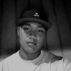 Chris  efhan
