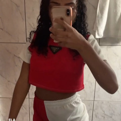 Emily Santos
