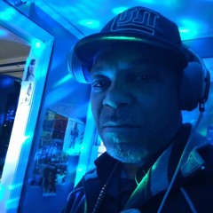 DJ. BUSY BEE