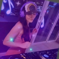 DJTrish🦋