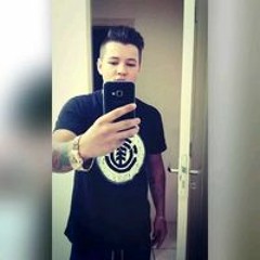 Robert William Oliveira