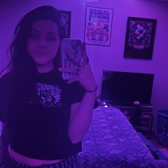 kirstie :::)