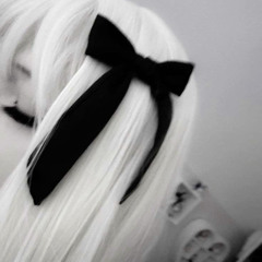 ⋆˚࿔ lilith 𝜗𝜚˚⋆🦇𖤐