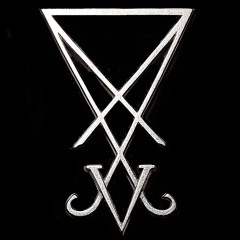 ⛧