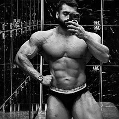 Amirali Farhang