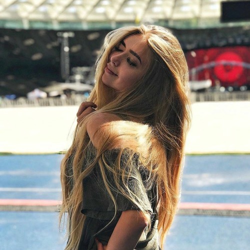 Elena Jordan’s avatar