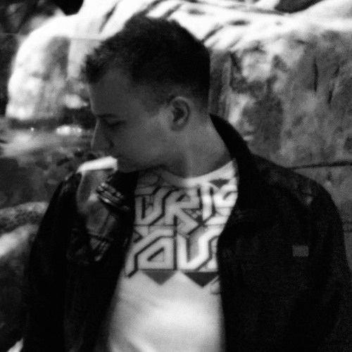 Controlwerk - Lost Signal (Original Mix)