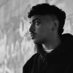 Sleepless // 004 (The Techno Dimension Radio Show)