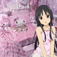 cute little angel ><!
