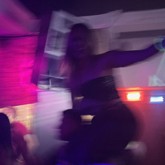 LA26