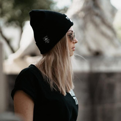 𝚂𝚊𝚛𝚊𝚑 𝙴𝚖𝚒𝚕𝚒𝚊 𝚊𝚔𝚊 𝚅𝚘𝚕𝚕𝚋𝚕𝚞𝚝𝚝𝚘𝚌𝚑𝚝𝚎𝚛