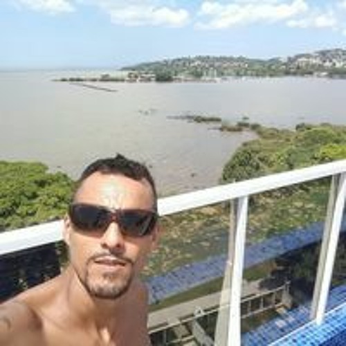 Lucio Cristiano’s avatar