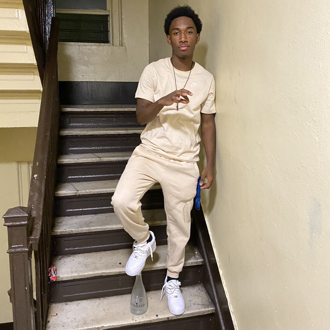 Stream DJ NINO(FFMG)(Trenchstar)🤫 music | Listen to songs, albums