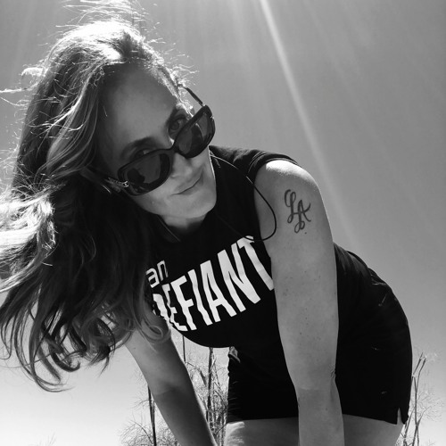 Dina Rae/AceHood freestyle Go N Get It (Dirty)
