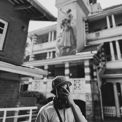 YOUNG  SEEZ-R