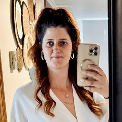 Krisha Van Cleempoel