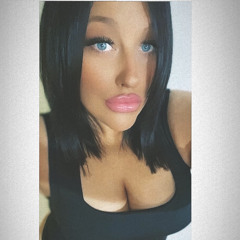 S A M M Y L O W R I E 🦋