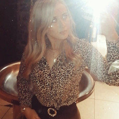Leonie B