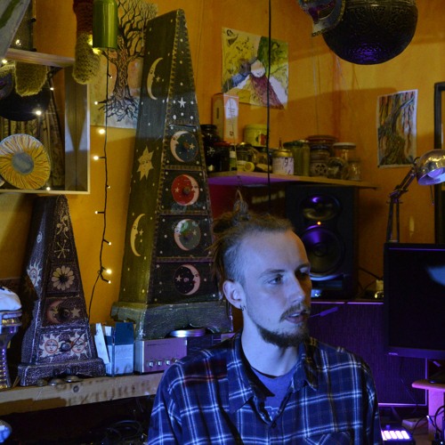 Jon Hassell - Last Night The Moon Came (Bzaurie Remix)