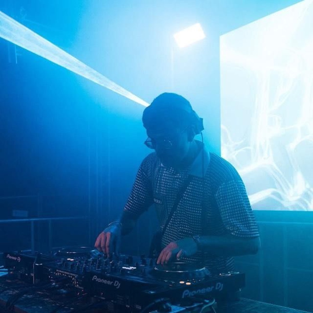 Stream Fezzi music | Listen to songs, albums, playlists for free on ...