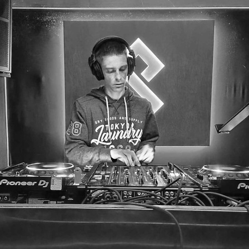Donking Around - Mixed By Para
