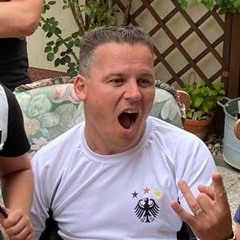 Thomas Pfau